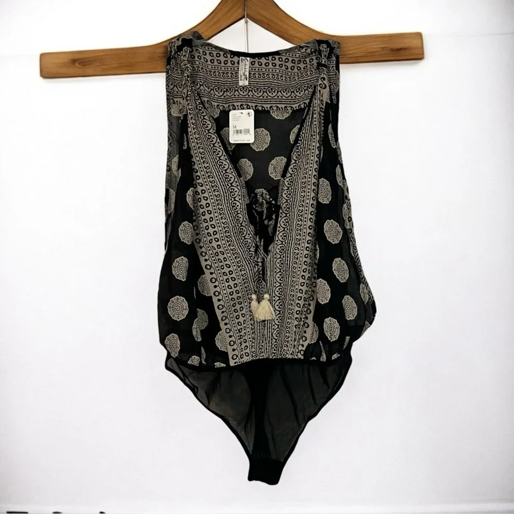 🌻NEW w/tags  Free People – Intimately 